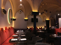 Atmosphère du Restaurant italien Ristorante Dino à Paris - n°4