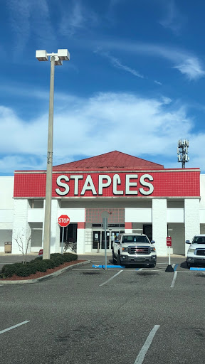 Office Supply Store «Staples», reviews and photos, 2285 Kingsley Ave a, Orange Park, FL 32073, USA