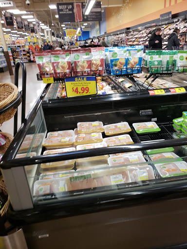 Grocery Store «Kroger Marketplace», reviews and photos, 1700 Declaration Dr, Independence, KY 41051, USA