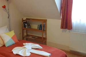 Liszt Hostel image