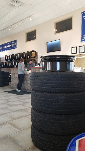 Tire Shop «Riechers Tire and Auto», reviews and photos, 510 Madison Ave, Washington, MO 63090, USA