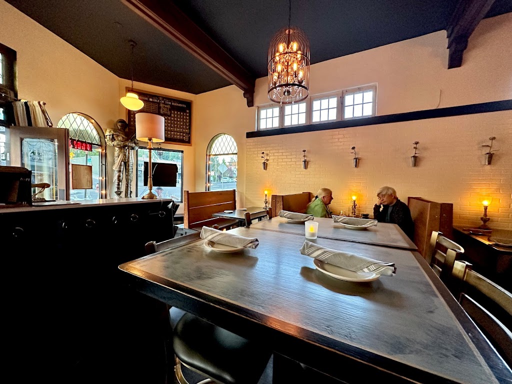 Zinc Bistro & Bar 97219