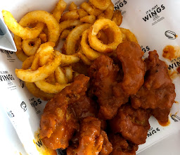 It’s Just Wings Plaza Mayor photo