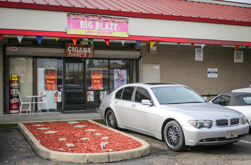 Tobacco Shop «Big Blaze smoke shop», reviews and photos, 851 N Sacramento St, Lodi, CA 95240, USA