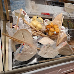 Photo n°9 de l'avis de Stefano.a fait le 26/11/2021 à 09:43 sur le  Maddaloni Gennaro Neapolitan specialties à Florence