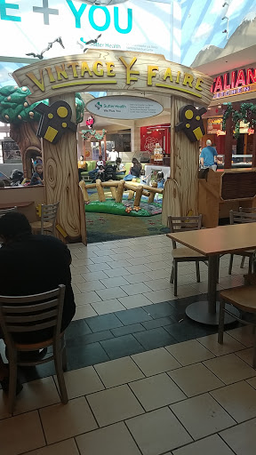 Shopping Mall «Vintage Faire Mall», reviews and photos, 3401 Dale Rd #483, Modesto, CA 95356, USA