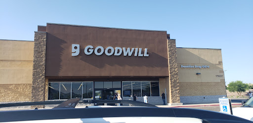 Thrift Store «7th & Bell Goodwill Retail Store & Donation Center», reviews and photos, 17037 N 7th Ave, Phoenix, AZ 85023, USA