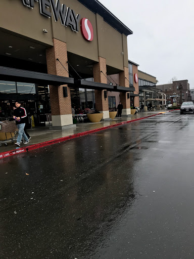 Safeway image