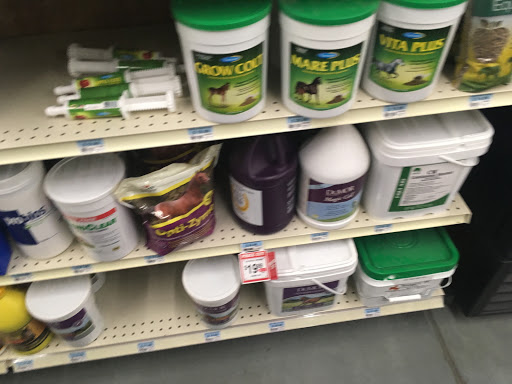 Home Improvement Store «Tractor Supply Co.», reviews and photos, 134 Bridge St, Pelham, NH 03076, USA