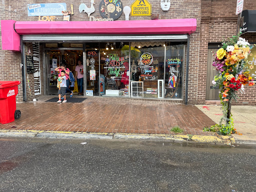 Thrift Store «Philly AIDS Thrift», reviews and photos
