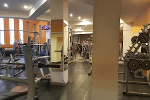 Hollywood, fitness club image