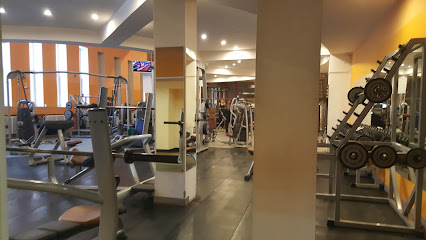 Hollywood, fitness club - Ulitsa Alleya Smelykh, 20в, Kaliningrad, Kaliningrad Oblast, Russia, 236004
