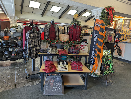 Motorcycle Dealer «Gatto Harley-Davidson», reviews and photos, 139 E 6th Ave, Tarentum, PA 15084, USA