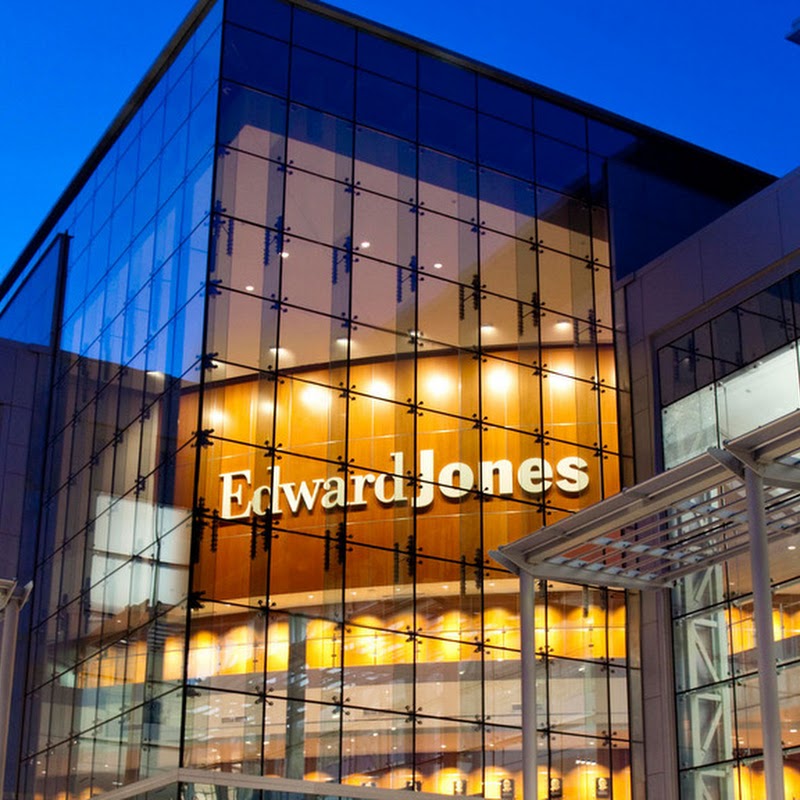 Edward Jones - Financial Advisor: Judy R Eckholt