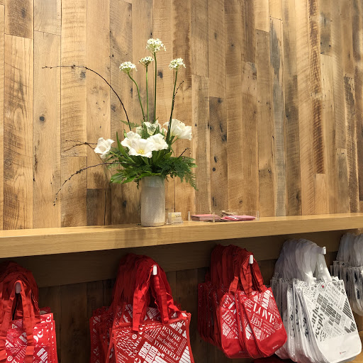 Florist «Magical Blooms», reviews and photos, 1417 S Pacific Coast Hwy, Redondo Beach, CA 90277, USA