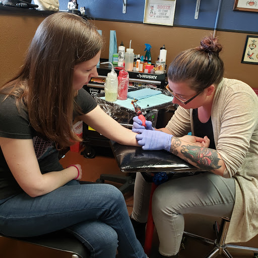 Tattoo Shop «Everett Tattoo Emporium», reviews and photos, 2507 Broadway, Everett, WA 98201, USA