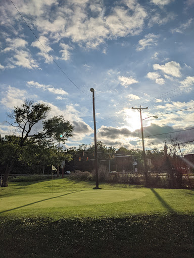 Golf Course «Brookside Par 3 Golf Course», reviews and photos, 6303 Williamson Rd, Roanoke, VA 24019, USA