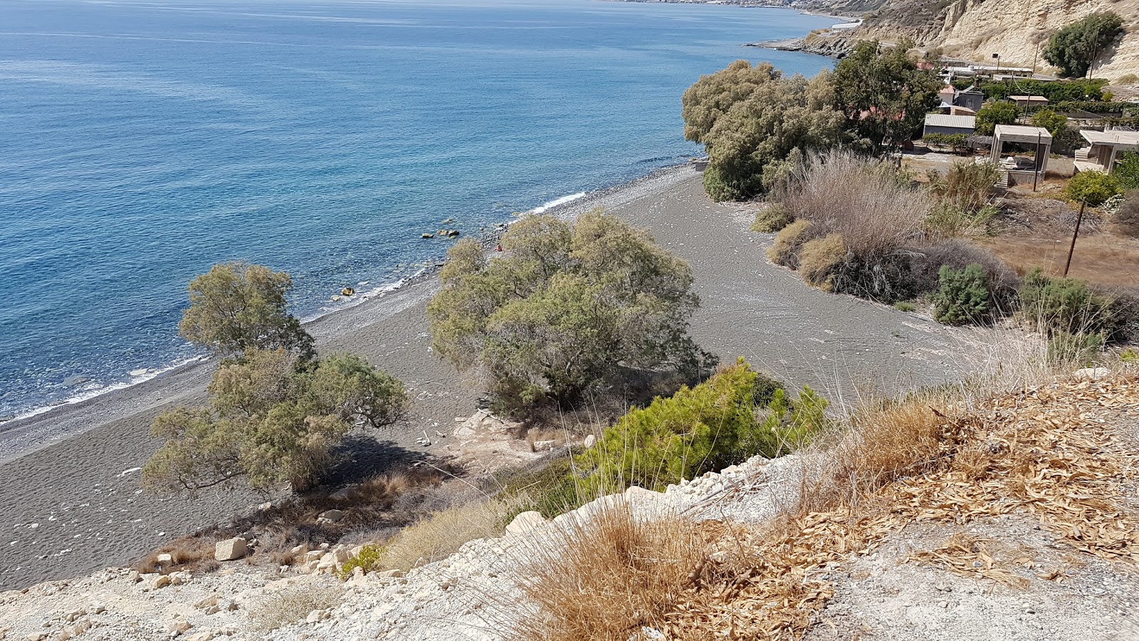 Foto von Faflagos beach mit türkisfarbenes wasser Oberfläche