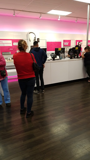 T-Mobile image