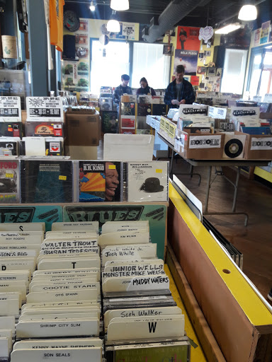 Record Store «Horizon Records», reviews and photos, 2 W Stone Ave, Greenville, SC 29609, USA