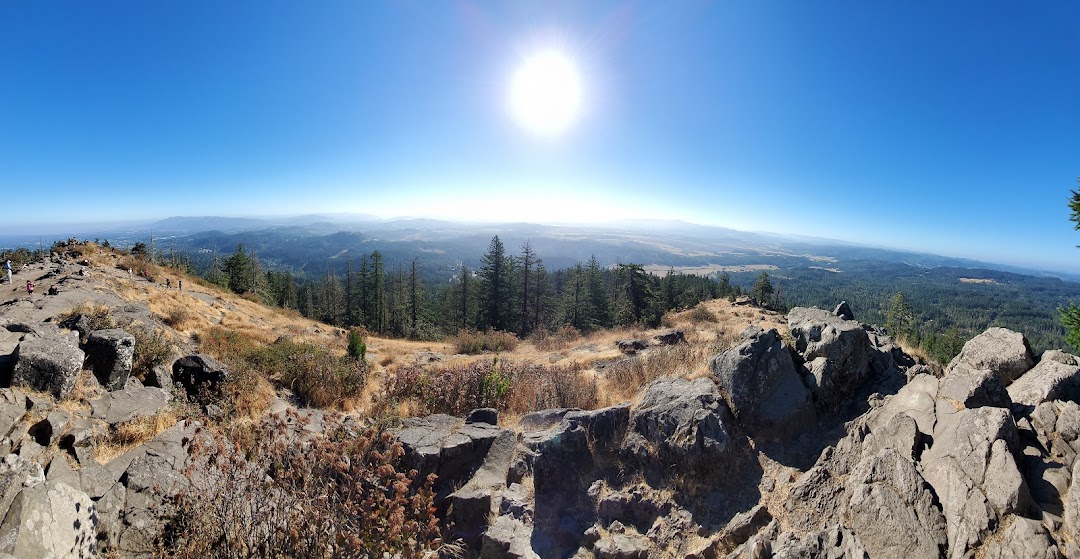 Spencer Butte Trailhead