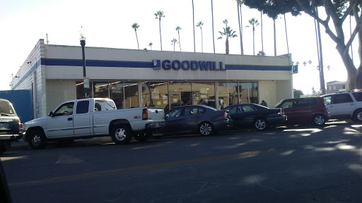 Thrift Store «Goodwill Retail Store & Donation Center», reviews and photos