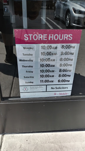 Cell Phone Store «T-Mobile», reviews and photos, 5825 Lincoln Ave, Buena Park, CA 90620, USA