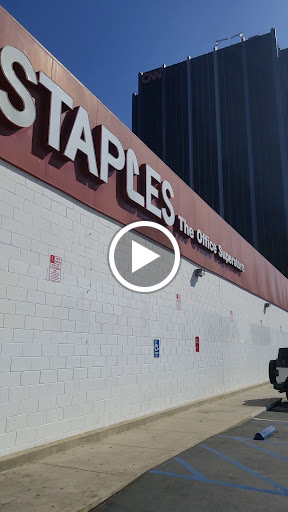 Office Supply Store «Staples», reviews and photos, 6450 Sunset Blvd, Hollywood, CA 90028, USA
