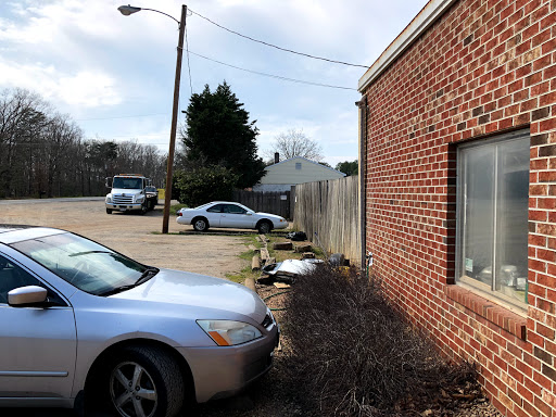 Auto Parts Store «Brooks Auto Sales Inc», reviews and photos, 1140 Broad Street Rd, Oilville, VA 23129, USA