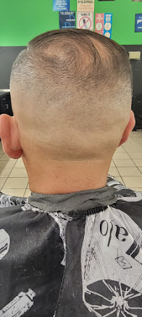 Kevin’s Barber & Beauty Salon - Photo 5 - Car repair in Arlington, TX, Arlington