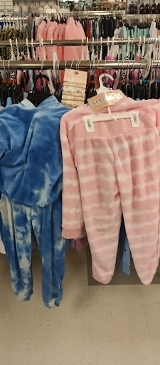 Department Store «HomeGoods», reviews and photos, 1245 Bald Hill Rd #17, Warwick, RI 02886, USA