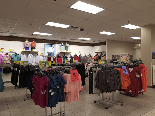 Department Store «Sears», reviews and photos, 9301 Tampa Ave, Northridge, CA 91324, USA