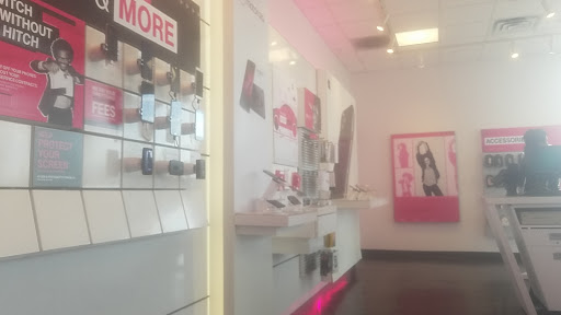 Cell Phone Store «T-Mobile», reviews and photos, 4203 Harrison Blvd, Ogden, UT 84403, USA