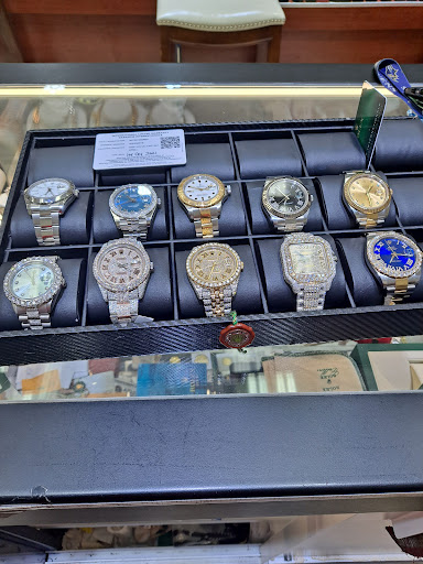 Jeweler «French Jewelry Renee De Paris Incorporated», reviews and photos, 6608 Collins Ave, Miami Beach, FL 33141, USA