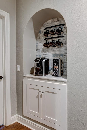 Furniture Store «Ellecor Design & Gifts», reviews and photos, 2144 E Republic Rd, Springfield, MO 65804, USA