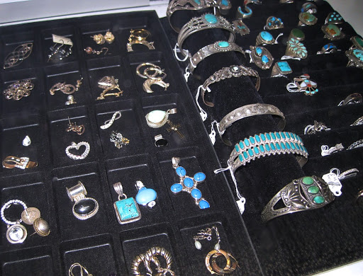 Pawn Shop «Arlington Jewelry & Loan», reviews and photos, 901 W Rand Rd, Arlington Heights, IL 60004, USA