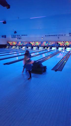 Bowling Alley «Cortlandt Lanes Inc», reviews and photos, 2192 Crompond Rd, Cortlandt, NY 10567, USA