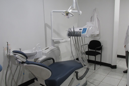 Teeth whitening in Managua