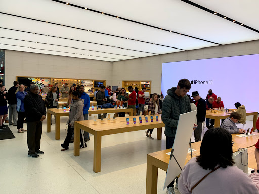 Computer Store «Apple Avalon», reviews and photos, 8130 Avalon Blvd, Alpharetta, GA 30009, USA
