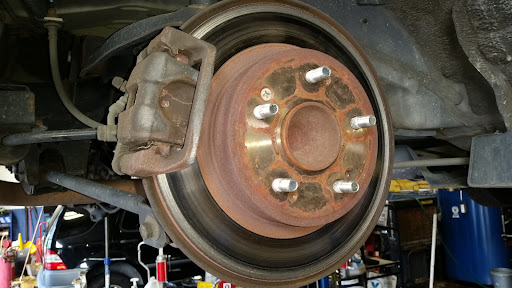 Tire Shop «HomeTowne Auto Repair and Tire of Woodbridge», reviews and photos, 15698 Jefferson Davis Hwy, Woodbridge, VA 22191, USA