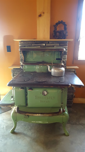 Orchard «Barton Orchards - Noxon Road Store Open Year Round - The Farm is CLOSED for the Season.», reviews and photos, 63 Apple Tree Ln, Poughquag, NY 12570, USA