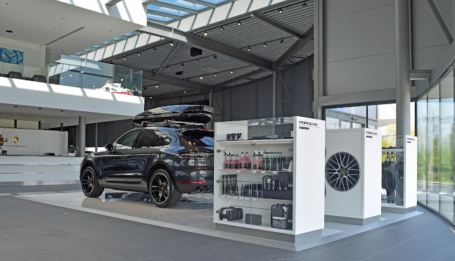 Reacties en beoordelingen van Porsche Centre West-Vlaanderen - RS Motors
