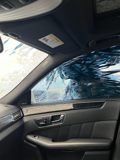 Car Wash «Drive Thru Express Car Wash», reviews and photos, 590 N Magnolia Ave, Anaheim, CA 92801, USA