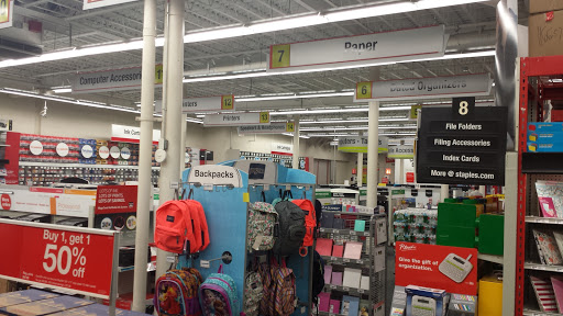 Office Supply Store «Staples», reviews and photos, 1305 West Chester Pike #18, Havertown, PA 19083, USA