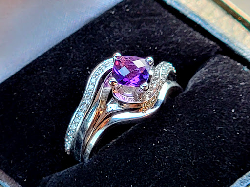 Jewelry Store «Finch Jewelers», reviews and photos, 1841 Columbia Ave, Lancaster, PA 17603, USA