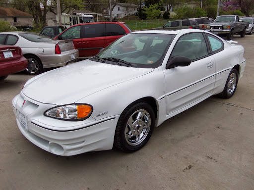 Used Car Dealer «C.A.R.S. of Liberty», reviews and photos, 800 Birmingham Rd, Liberty, MO 64068, USA