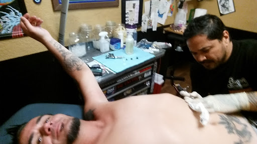 Tattoo Shop «Pussykat Tattoo», reviews and photos, 4972 S Maryland Pkwy # 12, Las Vegas, NV 89119, USA