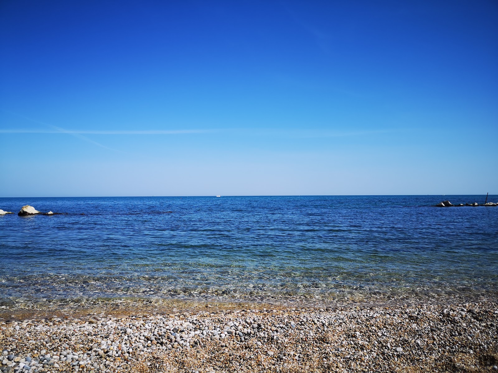 Zdjęcie Spiaggia di Valle Grotte i osada