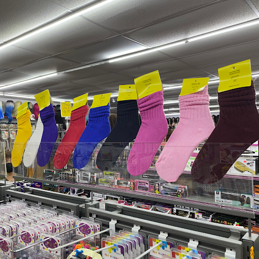 Beauty Supply Store «Ebony Hair Beauty Supply», reviews and photos, 1742 Drew St, Clearwater, FL 33755, USA