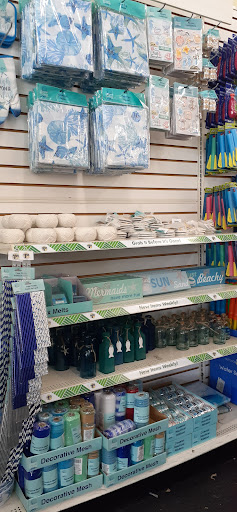 Dollar Store «Dollar Tree», reviews and photos, 434 E Main St, Middletown, PA 17057, USA